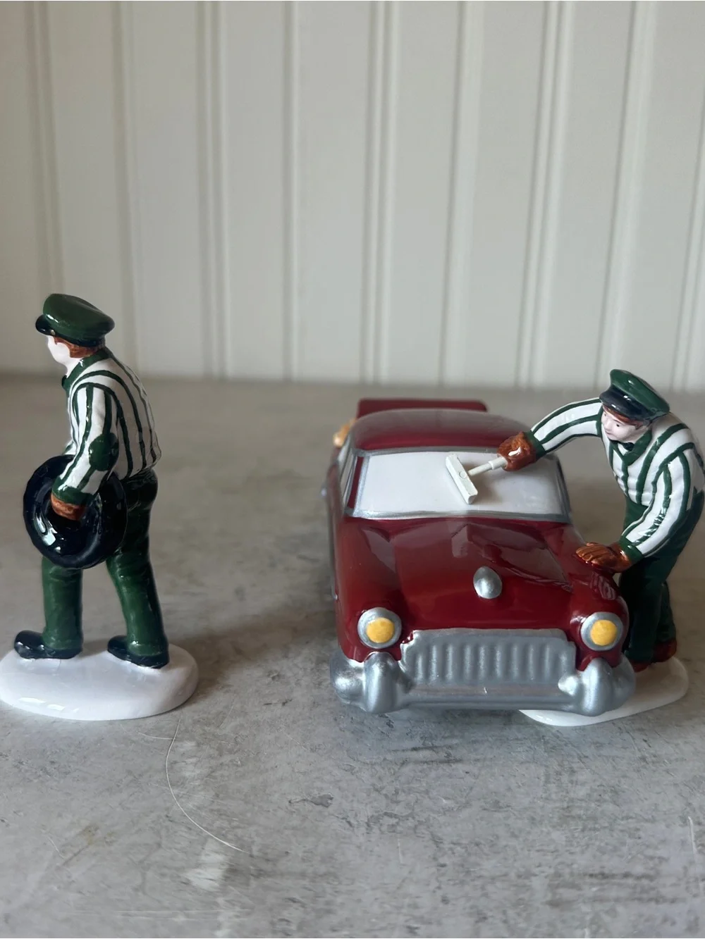 Dept 56 Service With A Smile NEW Set Of 2 Snow Village Accessory Vehicle #54865